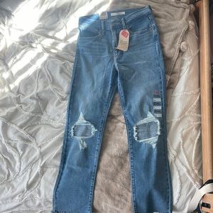 Levi jeans